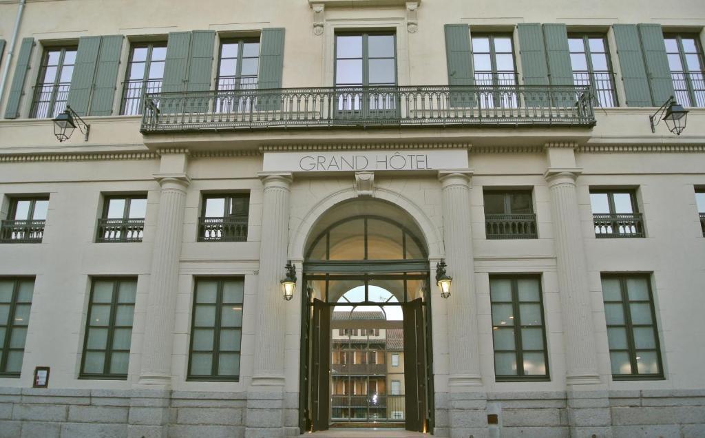 Grand Hotel De Castres Καστρ Εξωτερικό φωτογραφία